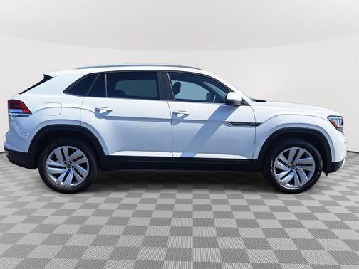 2021 Volkswagen Atlas Cross Sport 3.6L V6 SE w/Technology
