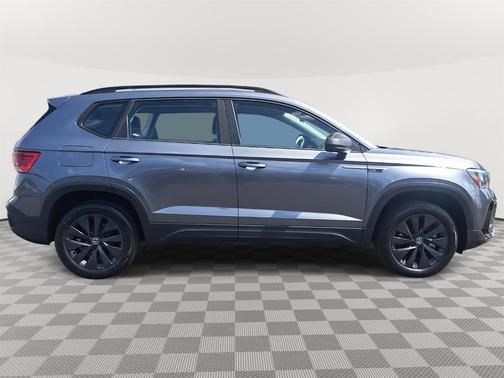 2022 Volkswagen Taos 1.5T S