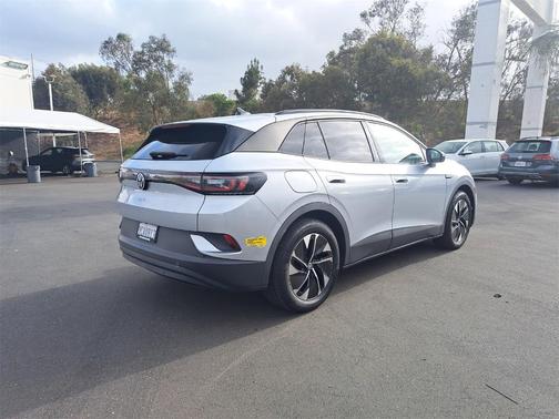 2022 Volkswagen ID.4 Pro