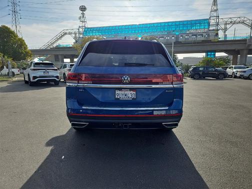 2025 Volkswagen Atlas 2.0T SEL