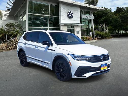 2022 Volkswagen Tiguan 2.0T SE R-Line Black