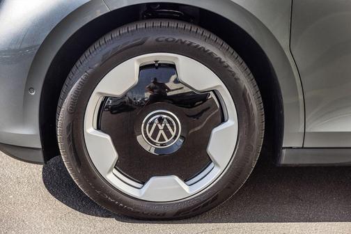 Indium Grey Metallic - Candy White 2025 Volkswagen ID. Buzz Pro S Plus
