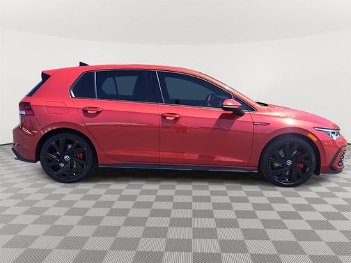 2022 Volkswagen Golf GTI 2.0T SE