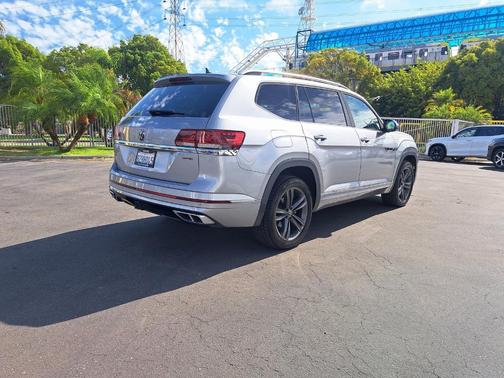 2022 Volkswagen Atlas 3.6 V6 SEL R-Line