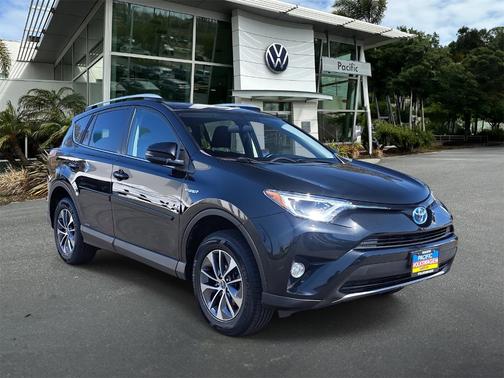 2016 Toyota RAV4 Hybrid XLE