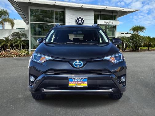2016 Toyota RAV4 Hybrid XLE