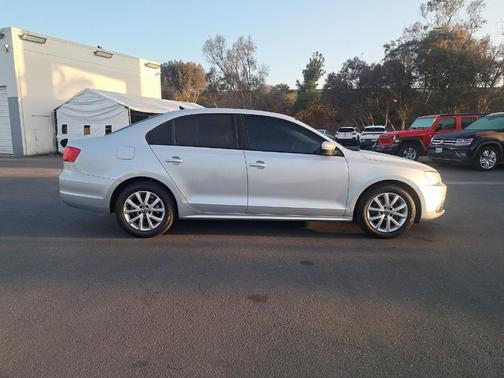 2012 Volkswagen Jetta SE