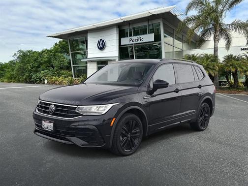 2022 Volkswagen Tiguan 2.0T SE R-Line Black