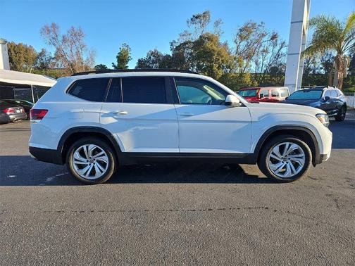 2023 Volkswagen Atlas 2.0T SE w/Technology