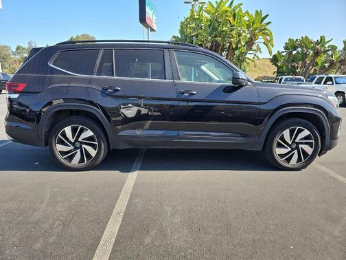 2024 Volkswagen Atlas 2.0T SE