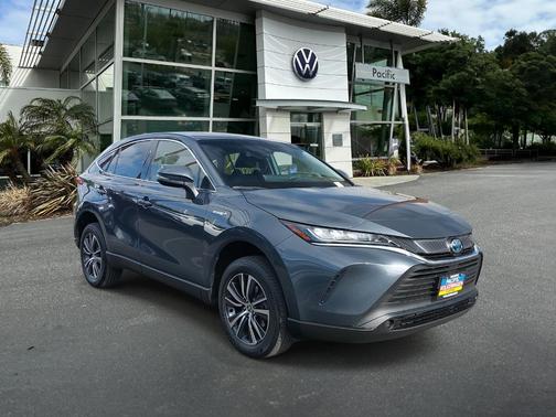 2021 Toyota Venza LE