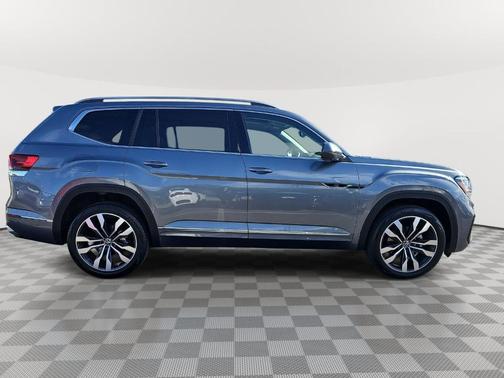 2022 Volkswagen Atlas 3.6L SEL Premium R-Line