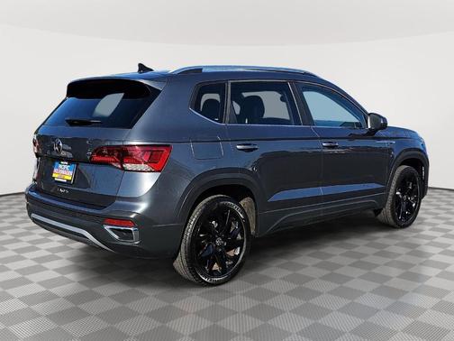 Platinum Gray Metallic 2023 Volkswagen Taos 1.5T SE