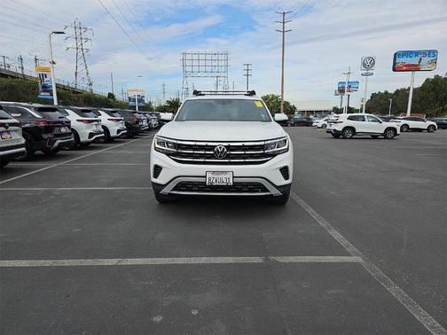2022 Volkswagen Atlas Cross Sport 3.6L V6 SE w/Technology