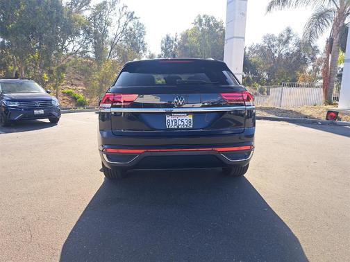 2021 Volkswagen Atlas Cross Sport 2.0T SE w/Technology