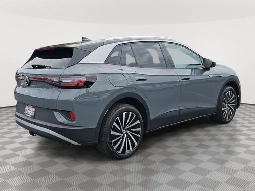 2023 Volkswagen ID.4 Pro S Plus