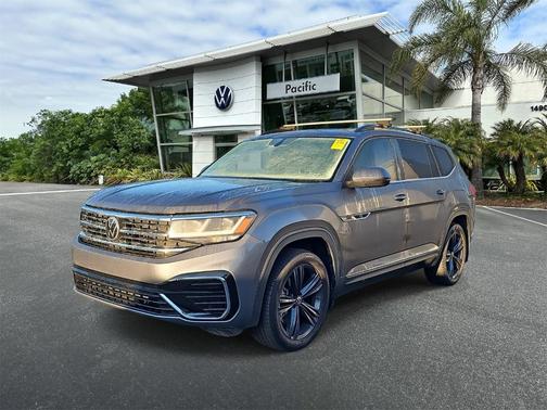 2021 Volkswagen Atlas 3.6 V6 SE w/ Technology R-Line
