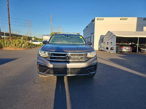 2021 Volkswagen Atlas 3.6 V6 SE w/ Technology R-Line
