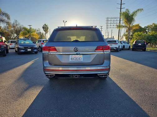 2021 Volkswagen Atlas 3.6 V6 SE w/ Technology R-Line