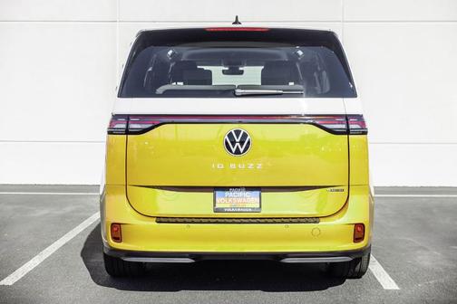 2025 Volkswagen ID. Buzz Pro S Plus
