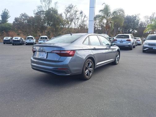 2023 Volkswagen Jetta 1.5T SE