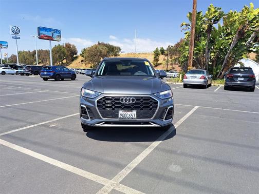 2023 Audi Q5 45 S line quattro Premium