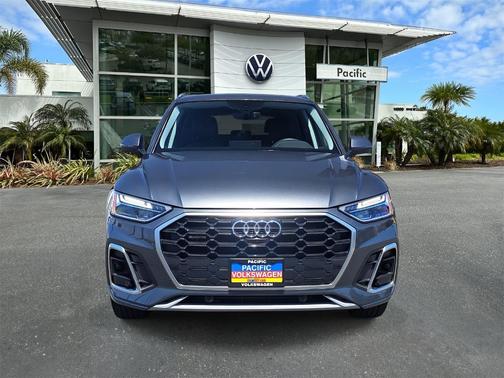 2023 Audi Q5 45 S line quattro Premium