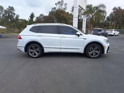 2019 Volkswagen Tiguan 2.0T SEL R-Line