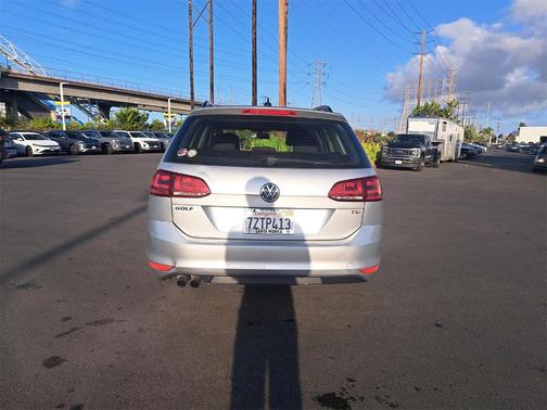 2017 Volkswagen Golf SportWagen TSI S