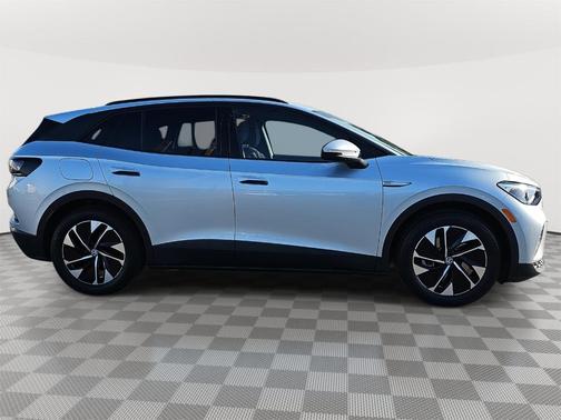2022 Volkswagen ID.4 Pro