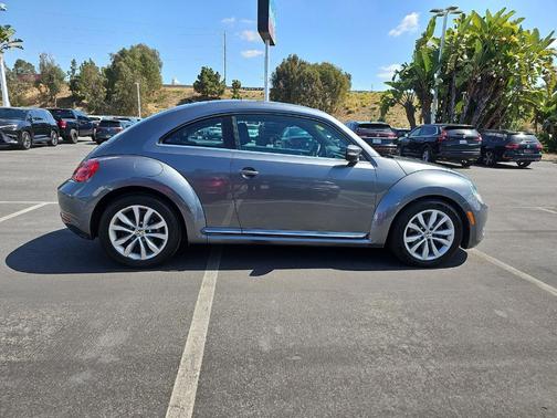 2015 Volkswagen Beetle 2.0L TDI