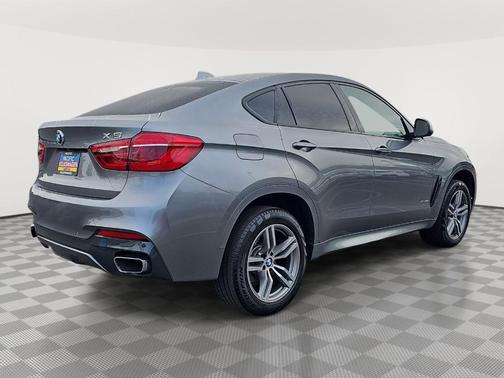 Space Gray Metallic 2018 BMW X6 xDrive35i