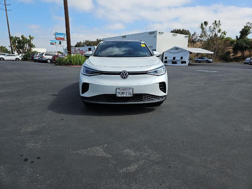 Opal White Pearl Effect 2023 Volkswagen ID.4 S