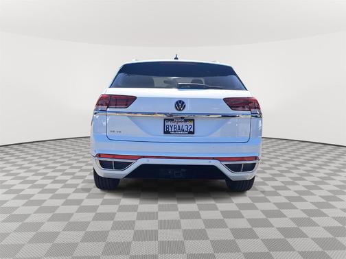 2021 Volkswagen Atlas Cross Sport 3.6L V6 SE w/Technology R-Line