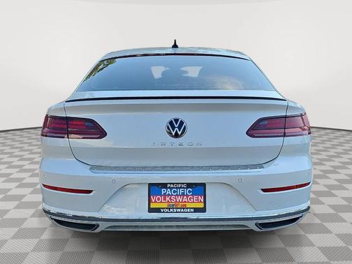 Opal White Pearl Effect 2023 Volkswagen Arteon 2.0T SE R-Line