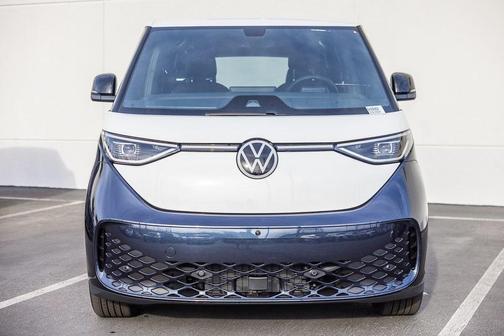 2025 Volkswagen ID. Buzz Pro S Plus