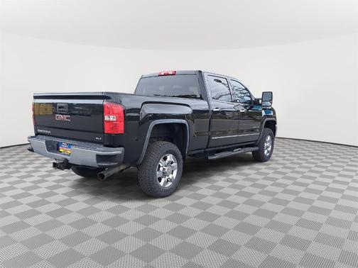 2018 GMC Sierra 2500 SLT