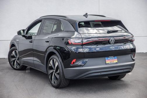 2026 Volkswagen ID.4 Pro