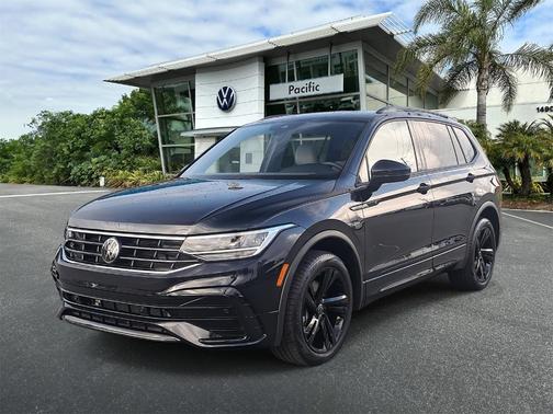 2023 Volkswagen Tiguan 2.0T SE R-Line Black