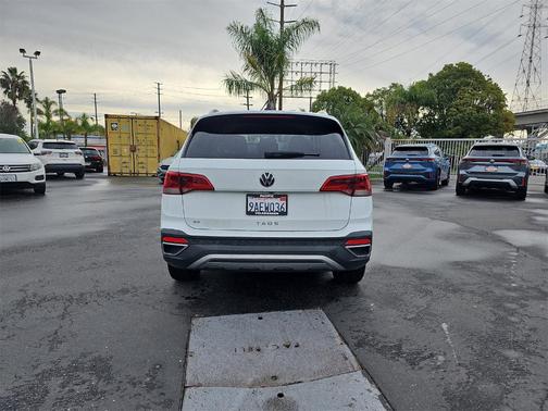 2022 Volkswagen Taos 1.5T SE