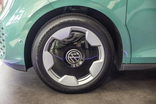 2025 Volkswagen ID. Buzz Pro S Plus