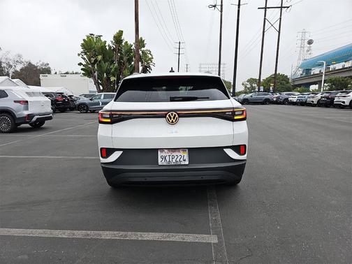 2023 Volkswagen ID.4 S