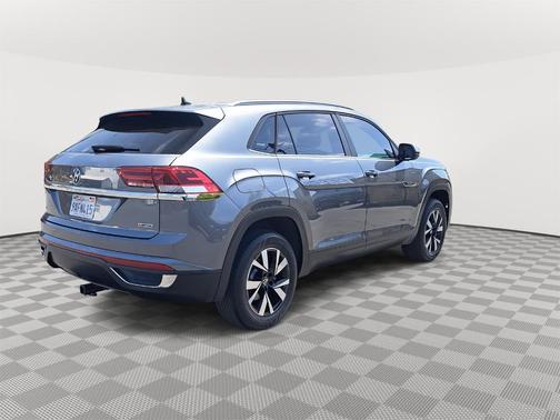 2020 Volkswagen Atlas Cross Sport 2.0T SE