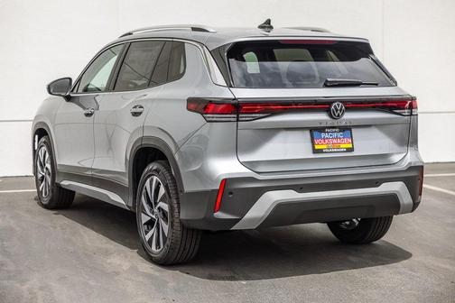 2025 Volkswagen Tiguan 2.0T S