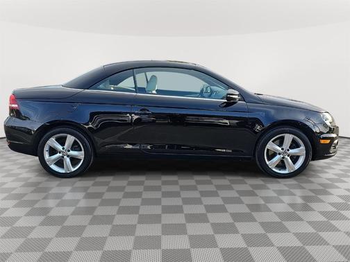 2012 Volkswagen Eos Lux