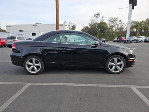 2012 Volkswagen Eos Lux