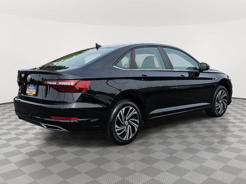 Deep Black Pearl Effect 2020 Volkswagen Jetta 1.4T SEL Premium