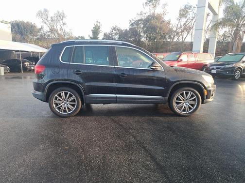 2016 Volkswagen Tiguan SE