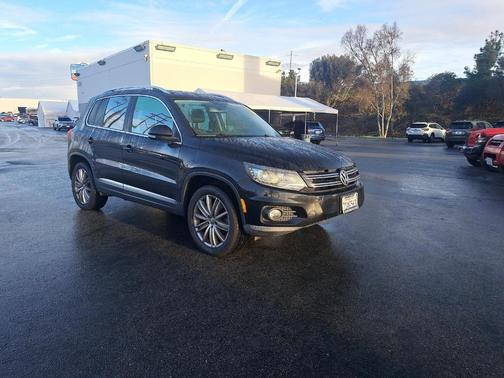 2016 Volkswagen Tiguan SE