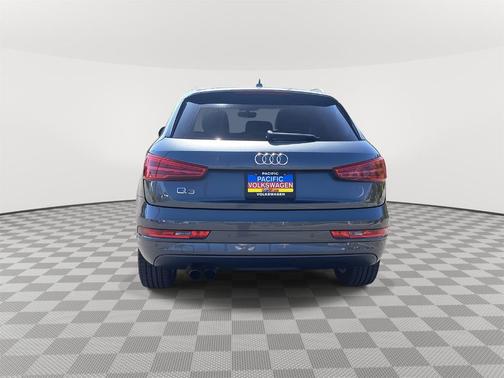 2018 Audi Q3 2.0T Premium